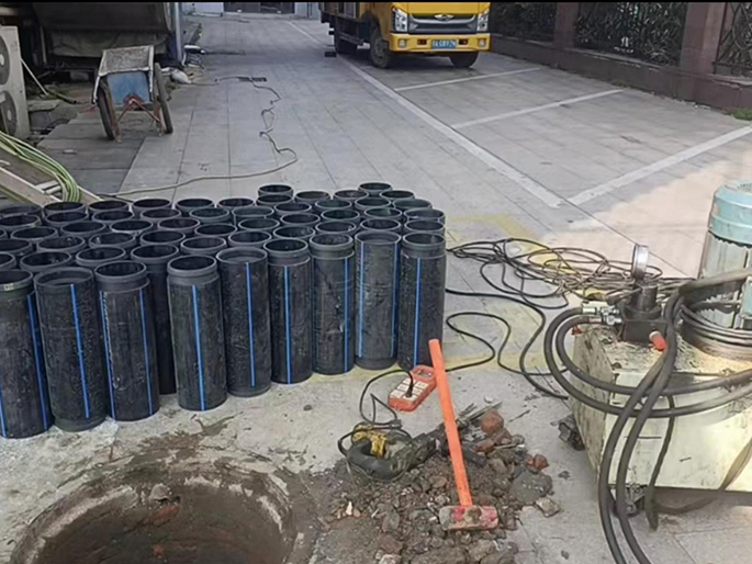 尼玛PE置换管厂家 DN315置换管 非开挖管短管置换